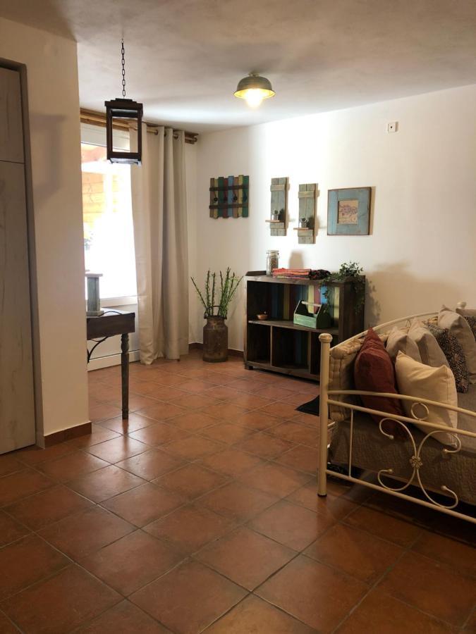 Country Flat Maria Daire Evropouloi Dış mekan fotoğraf