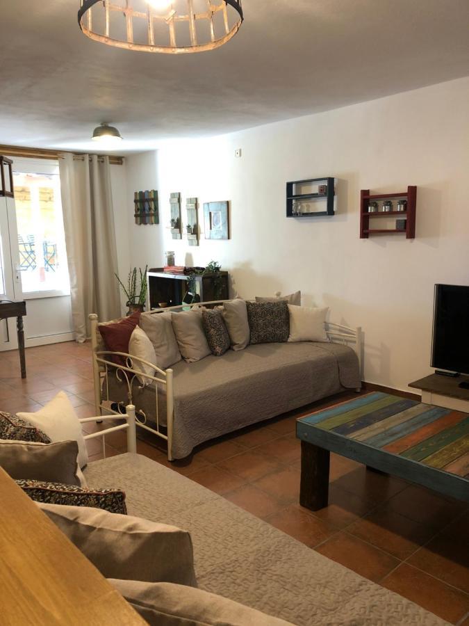 Country Flat Maria Daire Evropouloi Dış mekan fotoğraf